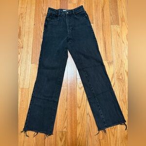 Zara Women’s Straight Black Jeans